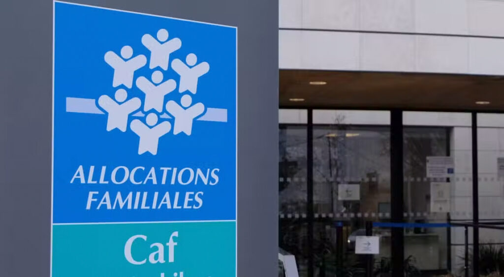 Allocation de rentrée scolaire 2025 : montants revalorisés et conditions à connaître